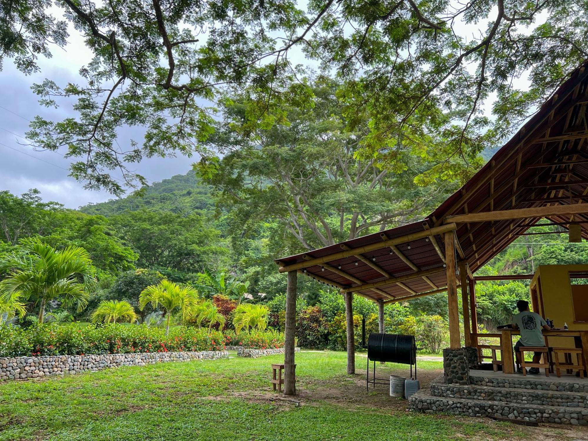Tayrona Cachaco River Ecohostal Эль-Саино Экстерьер фото
