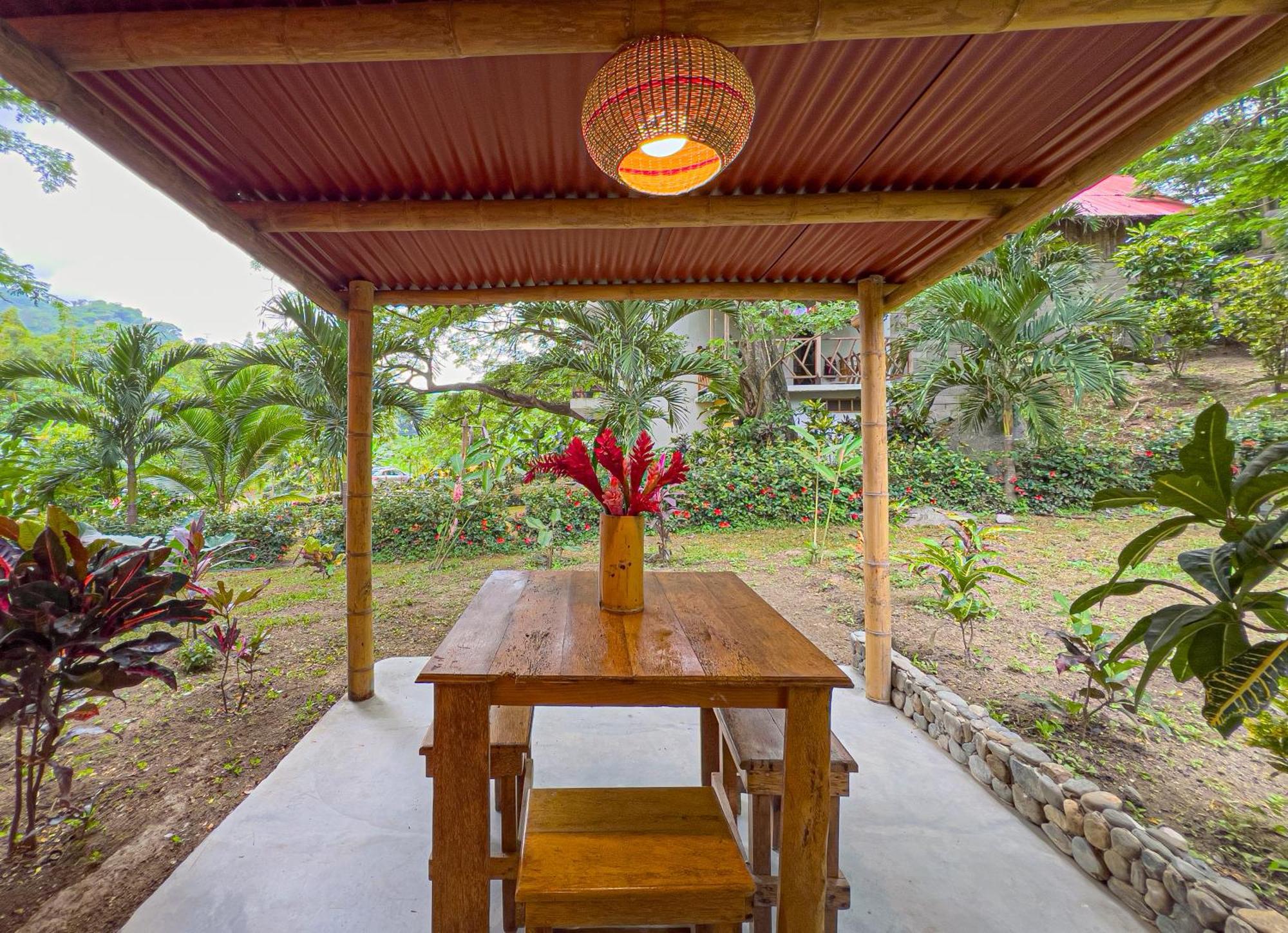 Tayrona Cachaco River Ecohostal Эль-Саино Экстерьер фото